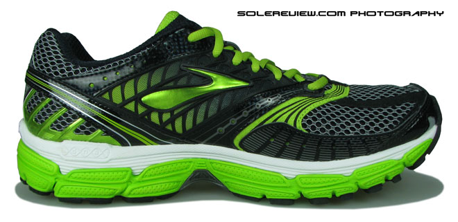 brooks adrenaline 16 vs 17