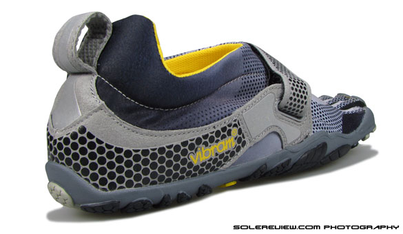 Vibram fivefingers bikila sales