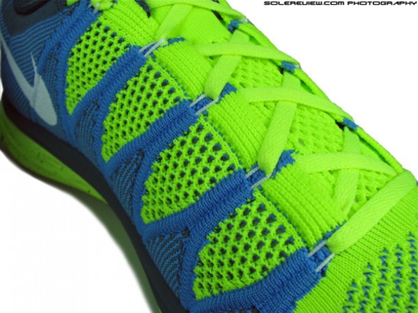 nike flyknit lunar 2 review