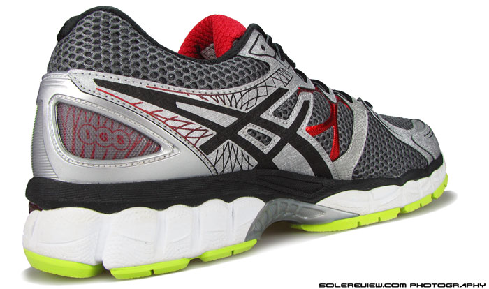 asics running shoes reviews 2016