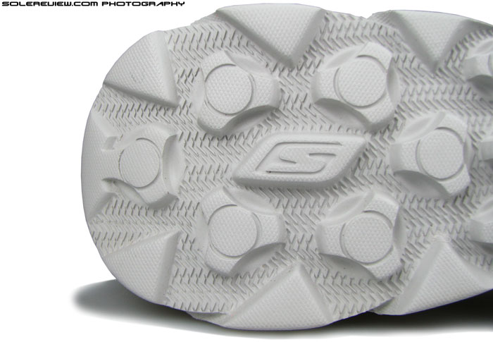 Skechers_GoRun_Ultra