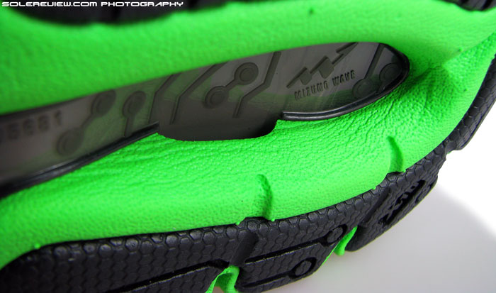 mizuno wave sayonara 2 precio