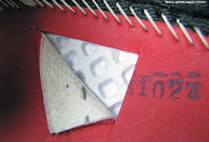 Saucony hurricane 17 red discount