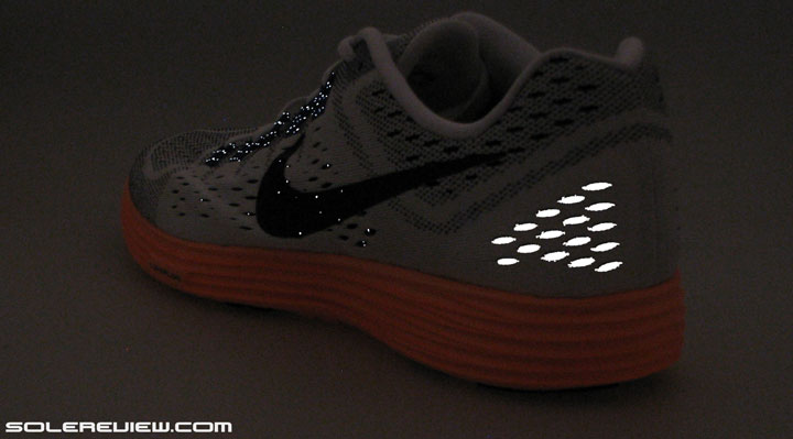 avis nike lunar tempo