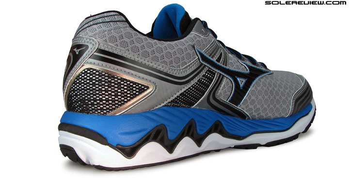 mizuno wave paradox 2 m