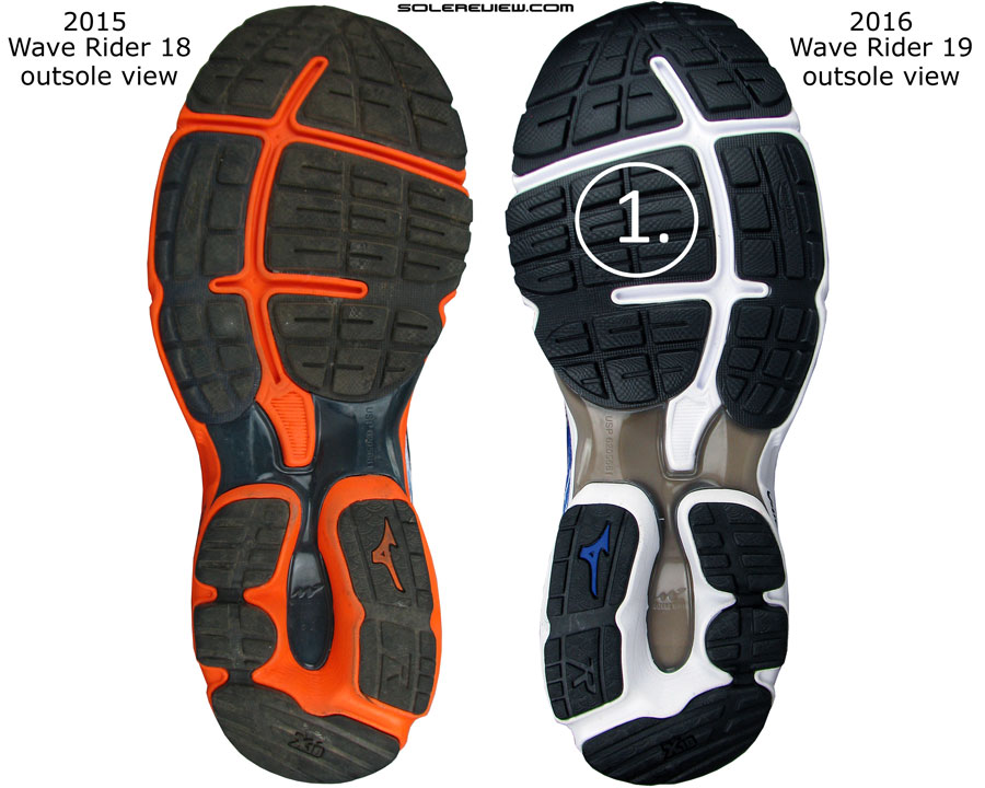 mizuno wave rider 18 vs mizuno wave rider 19