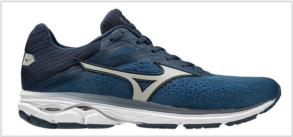 mizuno wave rider 17 vs