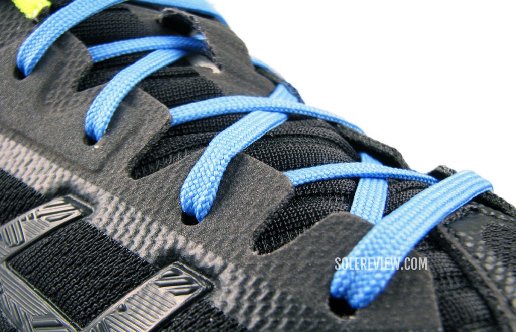 Laces of the Asics Novablast