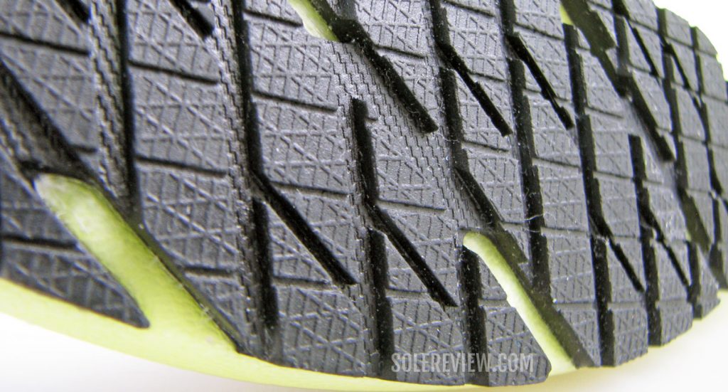 Outsole lugs of the Brooks Hyperion Tempo