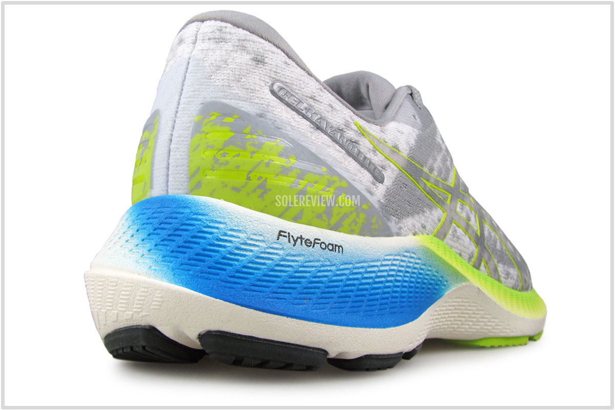 asics running flytefoam