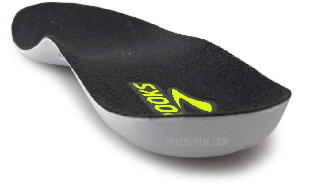 The removable insole of the Brooks Launch 8.