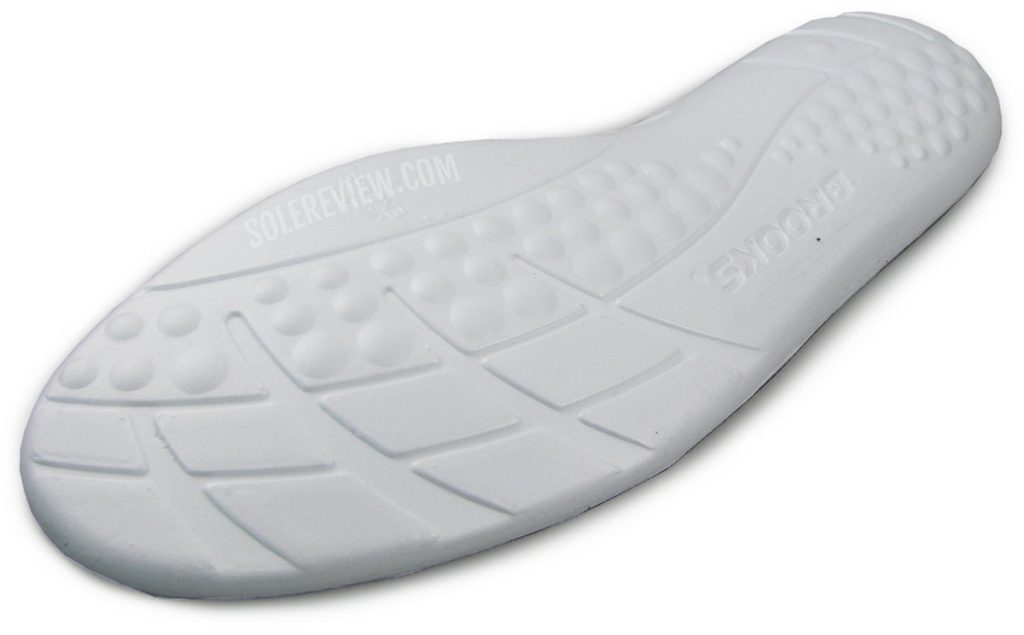 The removable insole of the Brooks Launch 8.