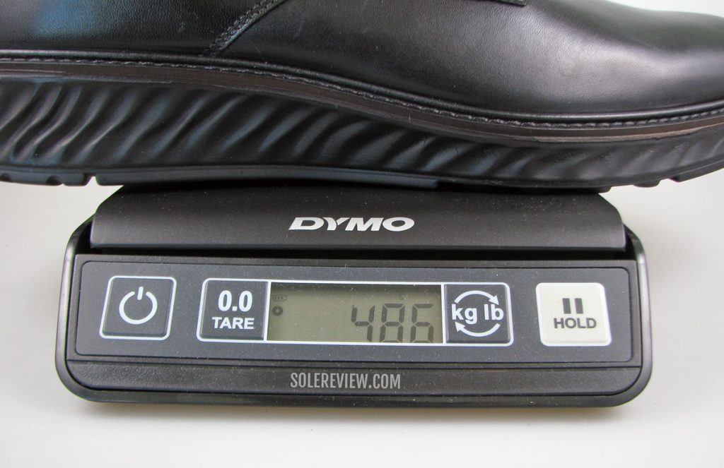The weight of the Ecco ST1 Hybrid Gore-Tex.