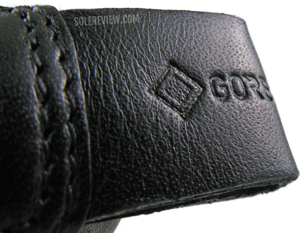 The heel tab of the Ecco ST1 Hybrid Gore-Tex.