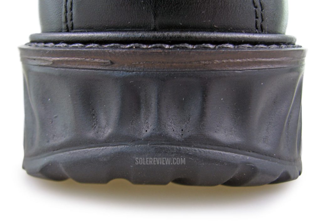 The stable midsole of the Ecco ST1 Hybrid Gore-Tex.