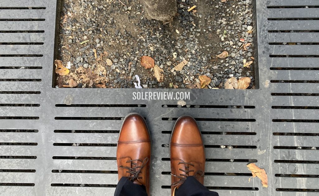 The Florsheim Midtown on the road.