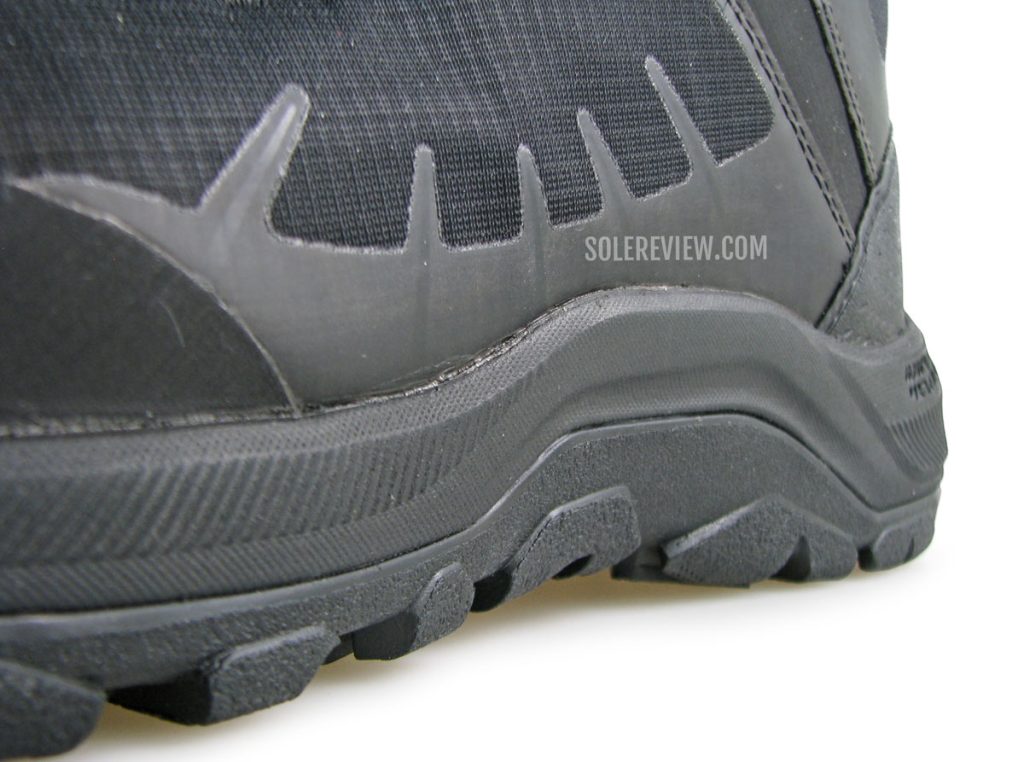 The low outsole ceiling of the Keen Revel IV EXP Polar Mid boot.
