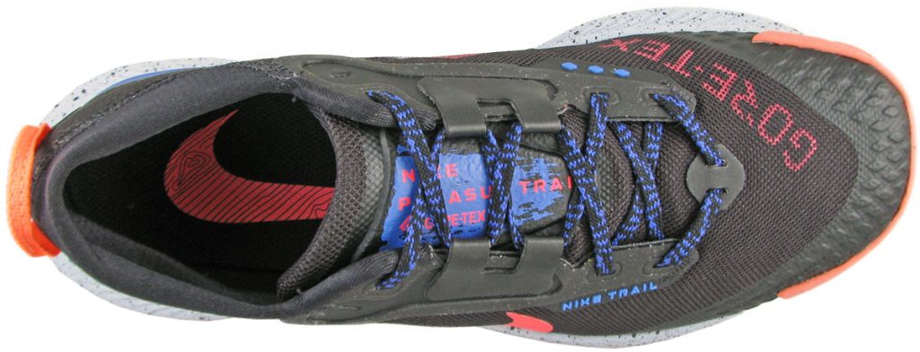 The top view of the Nike Pegasus Trail 3 Gore-Tex.