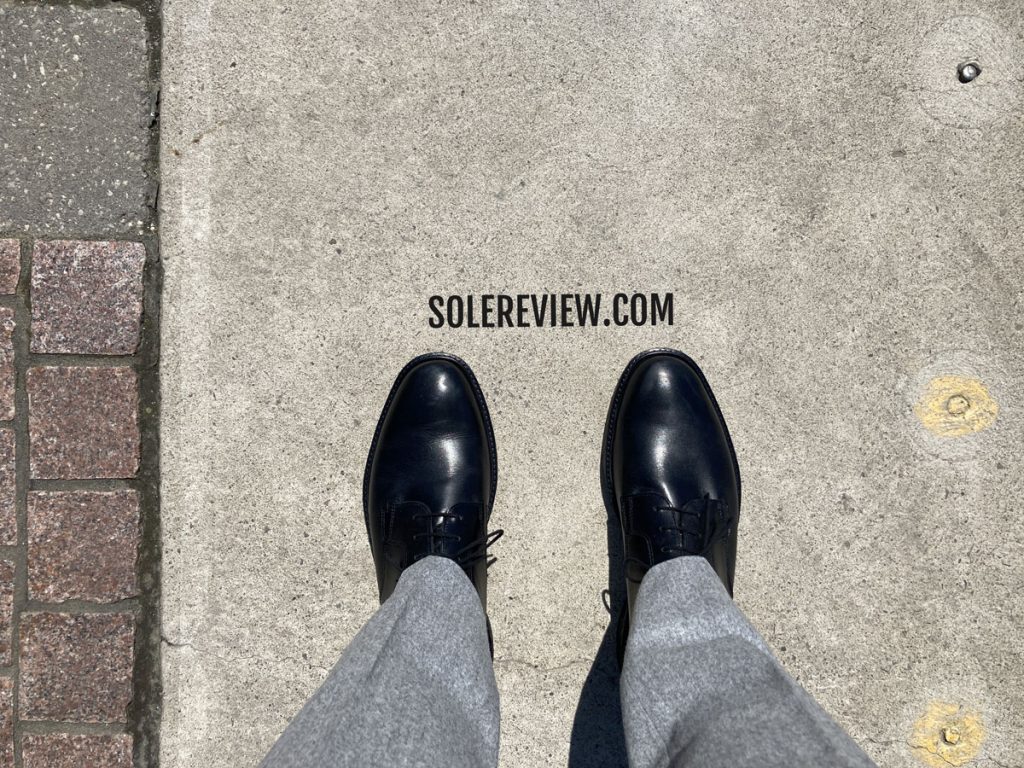 The Ecco ST.1 hybrid as a standing shoe.