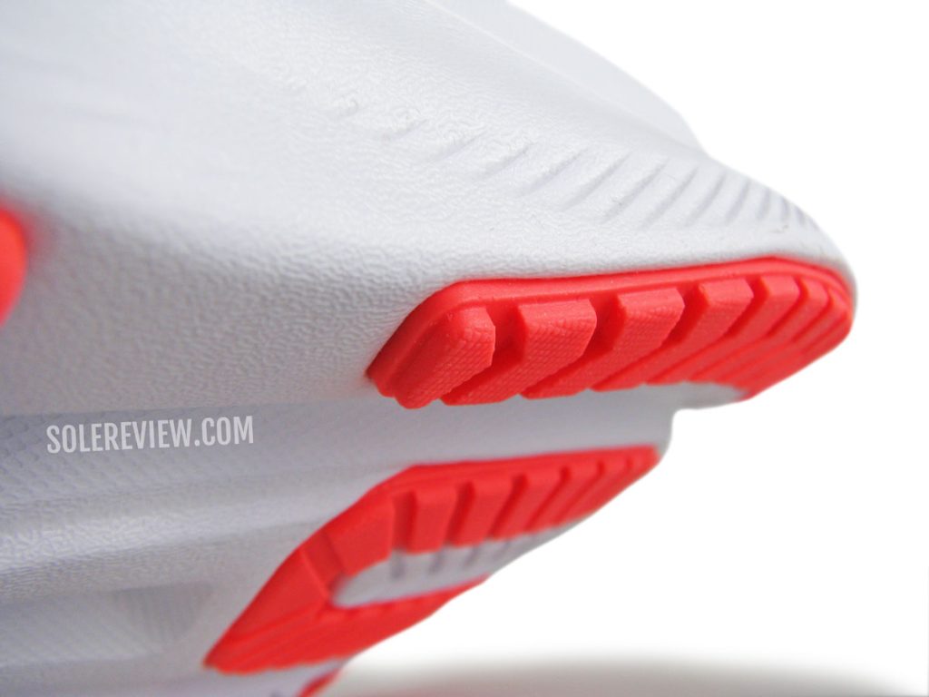 The outsole rubber lugs of the Saucony Ride 15.
