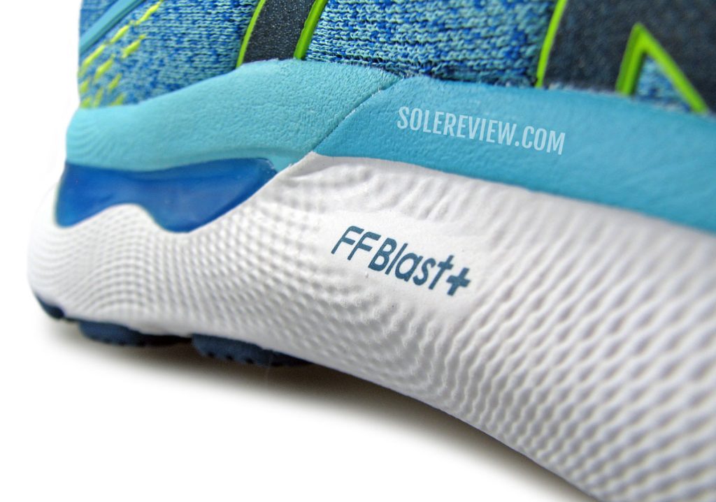 The Flytefoam Blast midsole foam of the Asics Gel Nimbus 24.