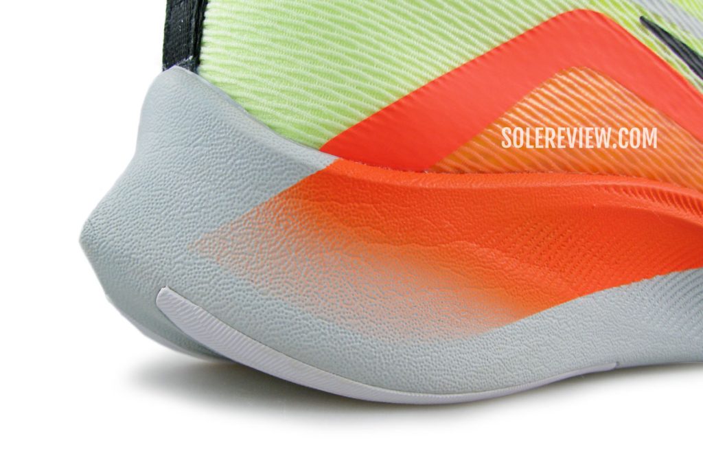 The heel bevel of the Nike Zoom Fly 4.
