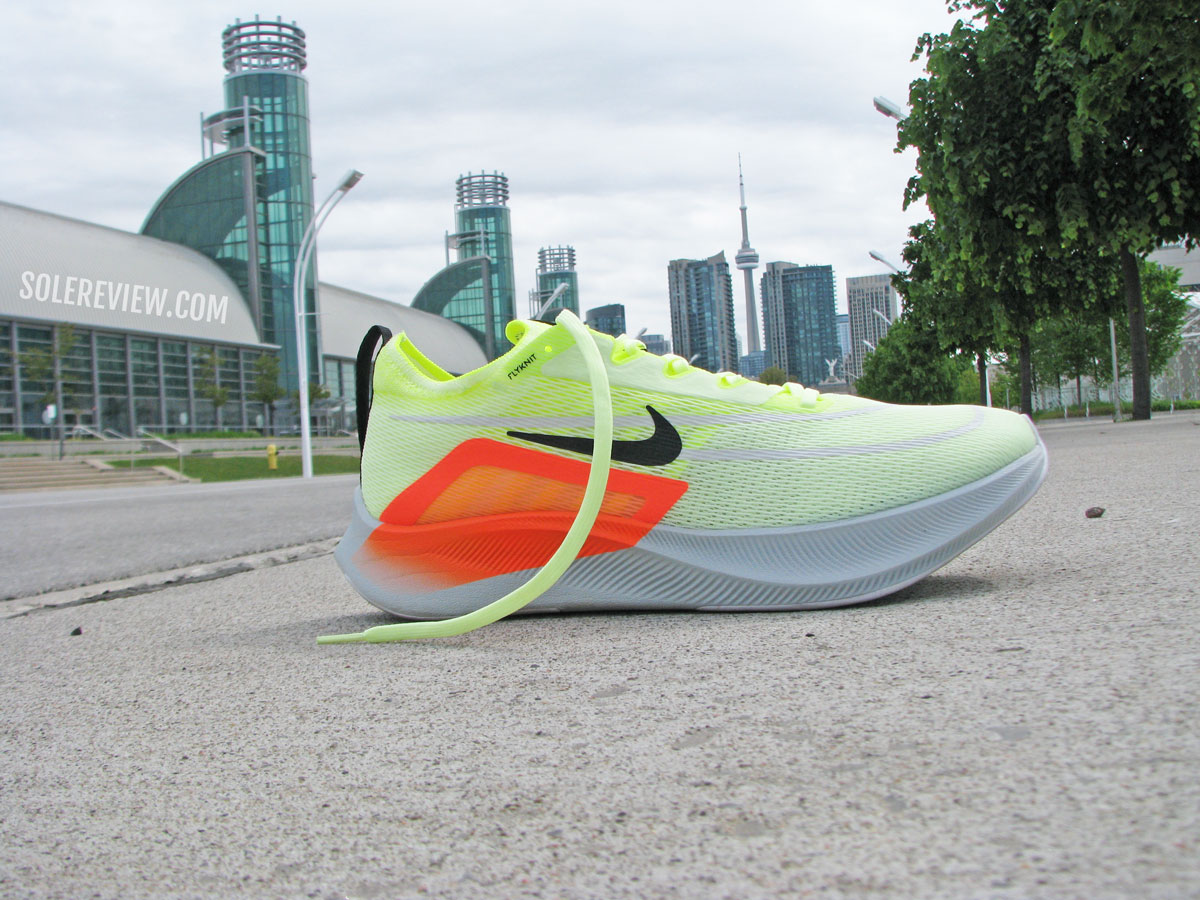 Ritmisch waarde vloeistof Nike Zoom Fly 4 Review