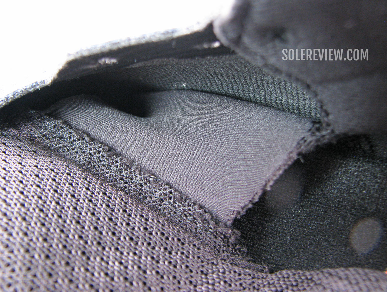 The inner tongue sleeve or gusset of the Asics Cumulus 24.