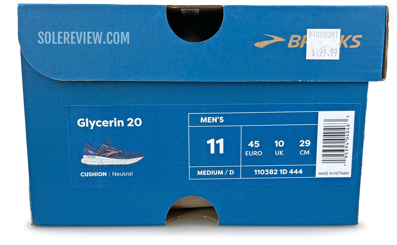 The outer box of the Brooks Glycerin 20.