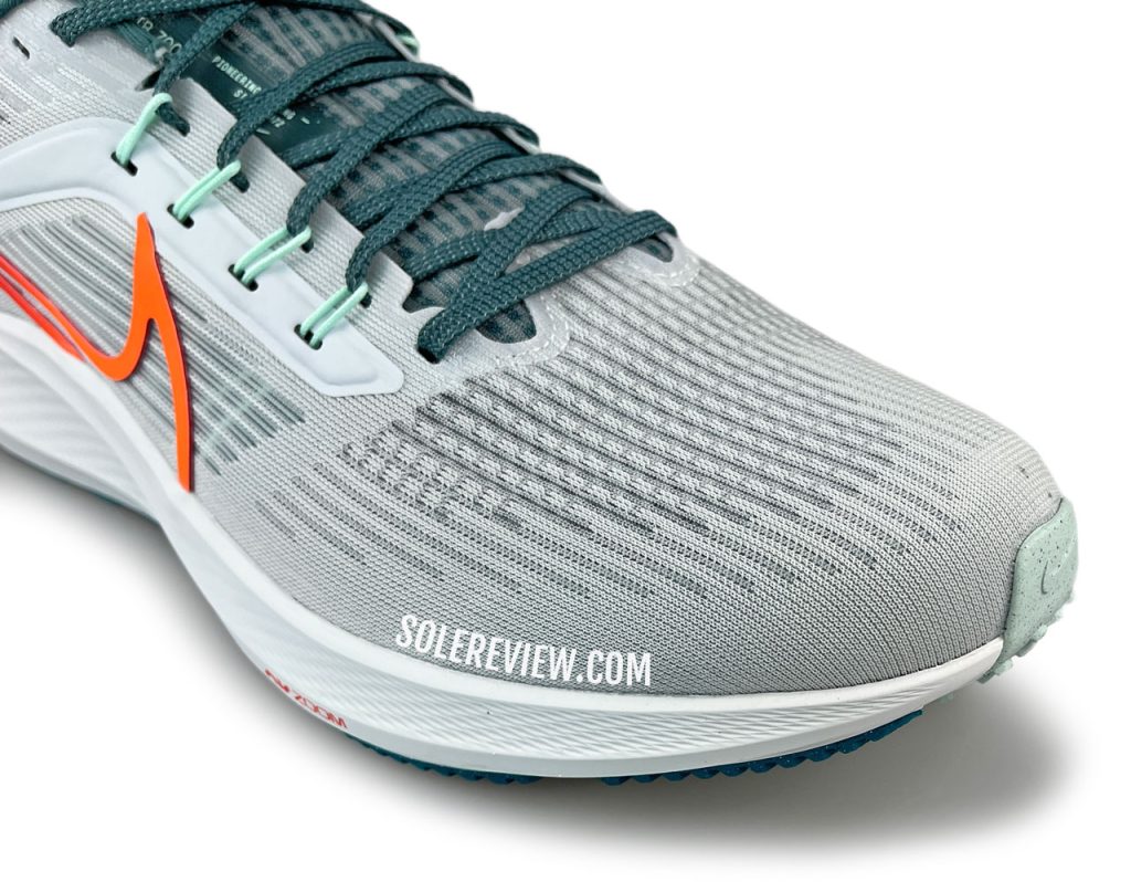 The toe box of the Nike Pegasus 39.