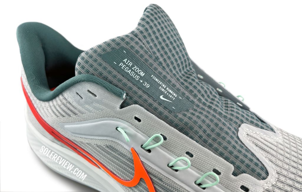 The tongue of the Nike Pegasus 39.