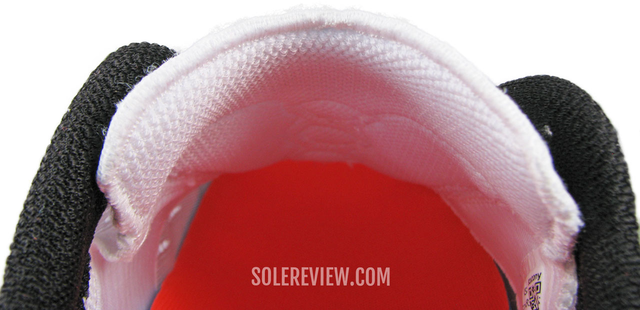 The tongue flap of the Saucony Endorphin Speed 3.