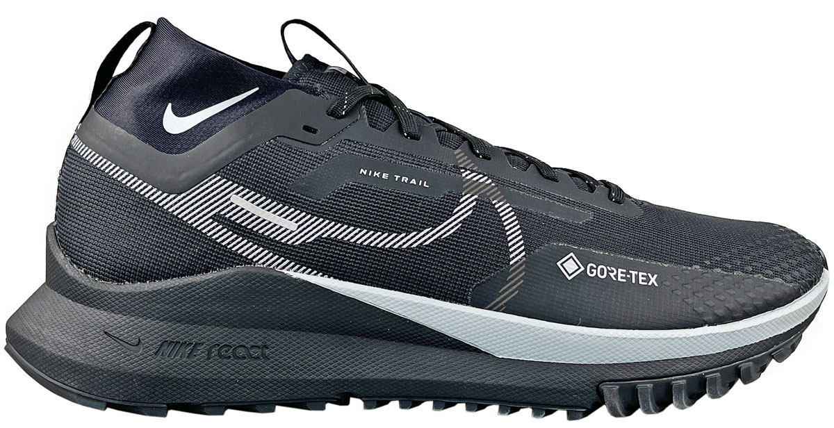 The upper of the Nike Pegasus Trail 4 Gore-Tex.