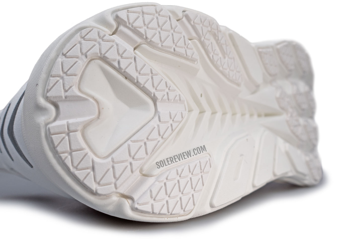 The transition groove of the Hoka Clifton 8.