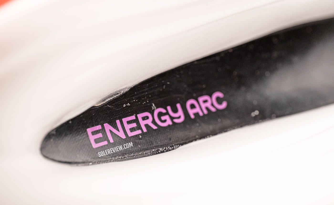 The Energy Arc plate of the New Balance SC Elite V3.