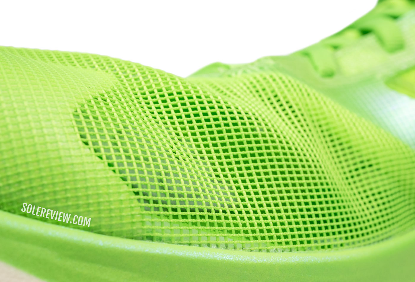 The breathable mesh of the Saucony Endorphin Elite.