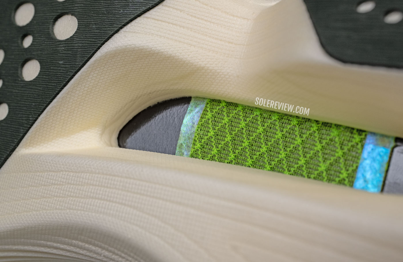 The Carbon plate of the Saucony Endorphin Elite.
