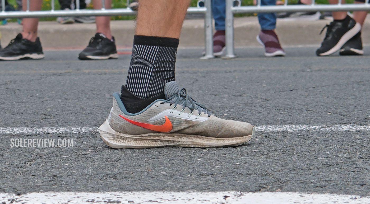 The Pegasus 39 worn by a neutral runner.