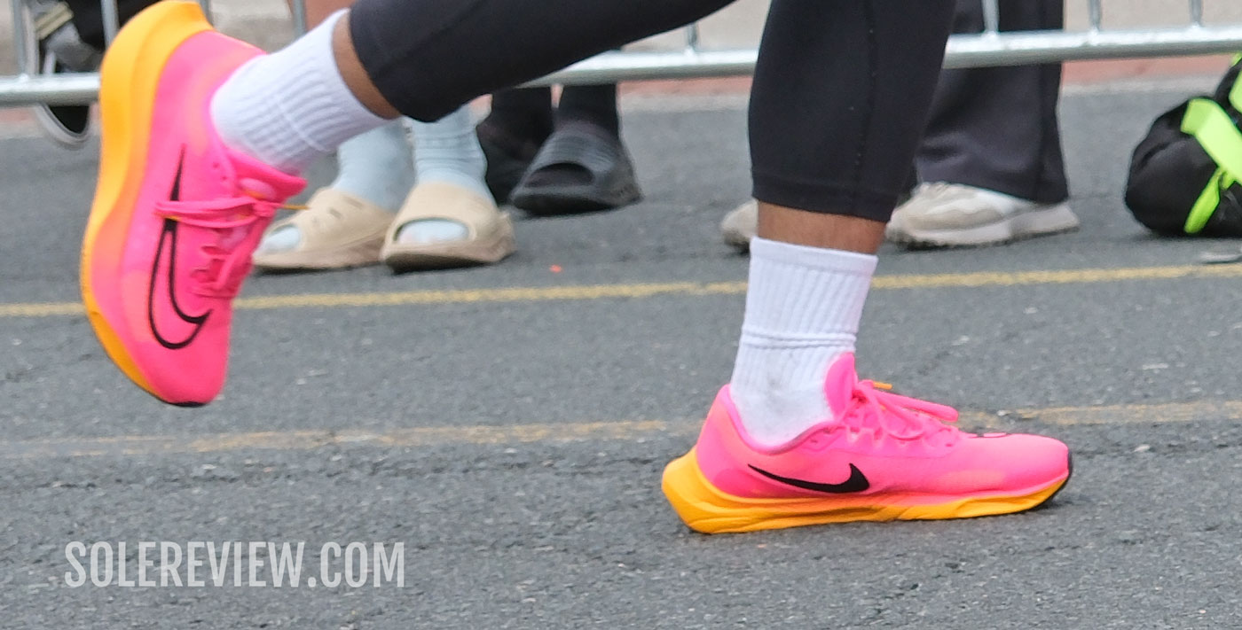 Midfoot loading of the Nike Zoom Fly 5.