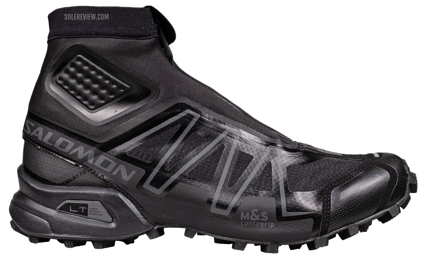 The side view of the Salomon Snowcross.
