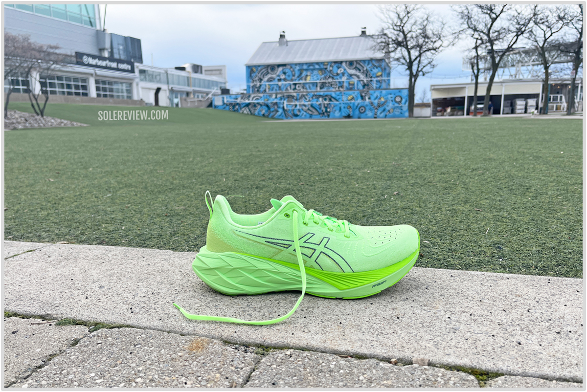asics.com product image