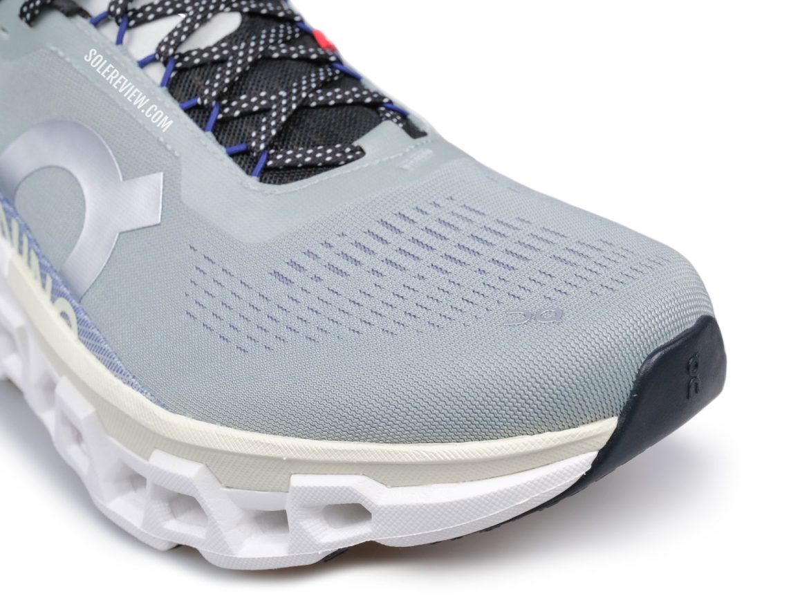 The toe box of the ON Cloudmonster 2.