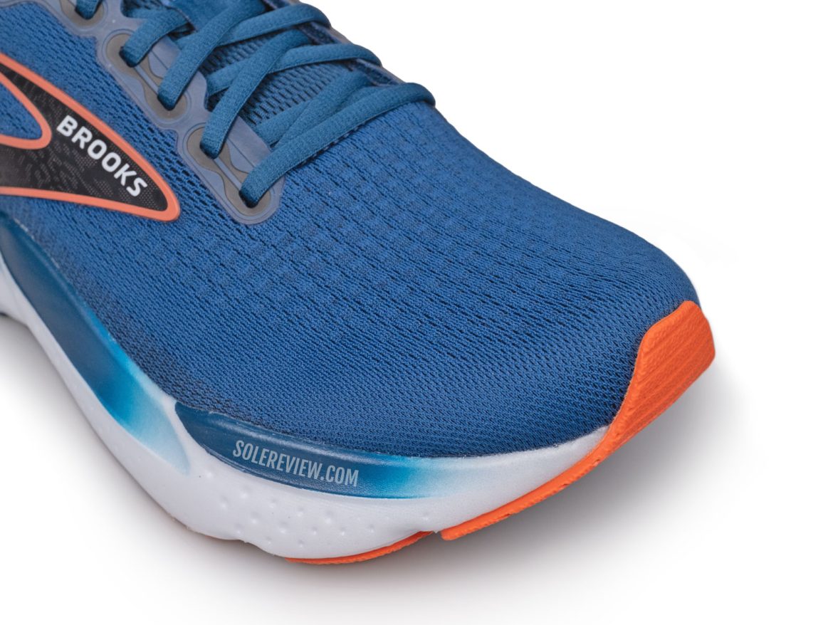 The toe box of the Brooks Glycerin 21.