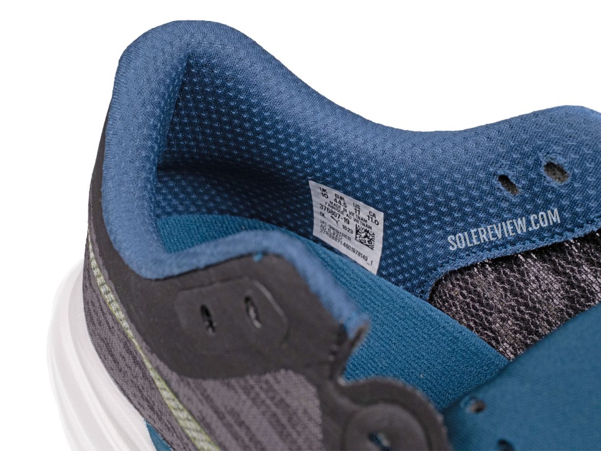 The heel collar of the Puma Deviate Nitro 2.