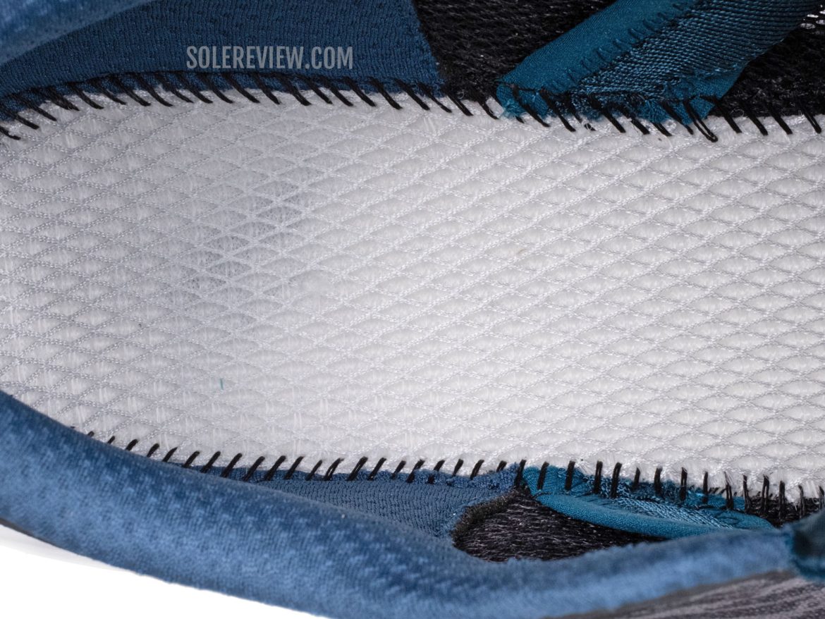 The mesh lasting of the Puma Deviate Nitro 2.