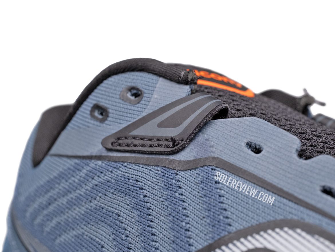 The lace loop of the Saucony Triumph 22.