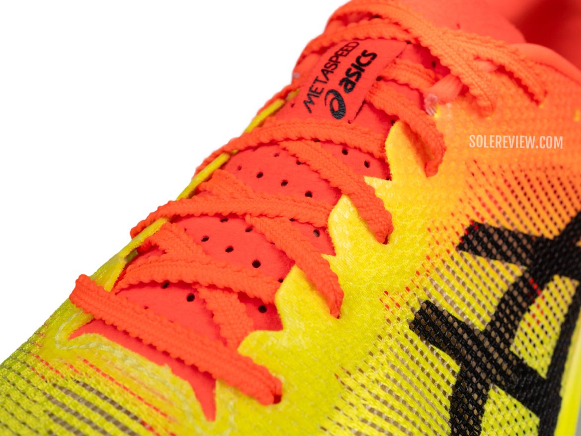 The serrated laces of the Asics Metaspeed Sky Paris.