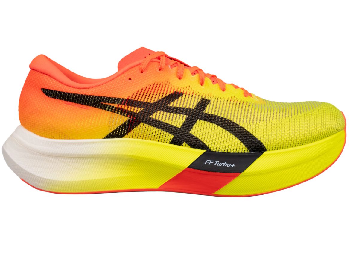 The side view of the Asics Metaspeed Sky Paris.