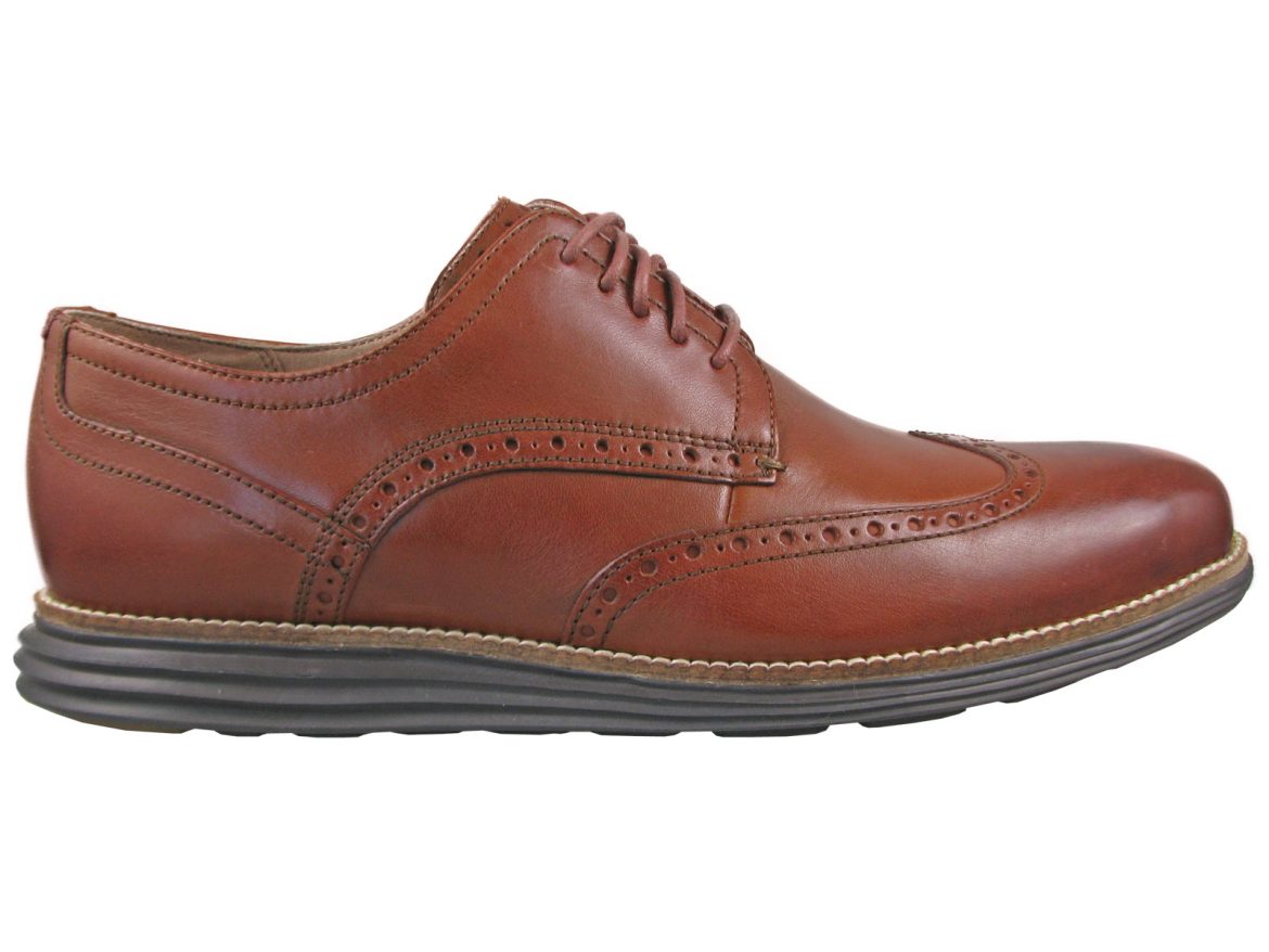 The side view of the Cole Haan Originalgrand Wingtip.