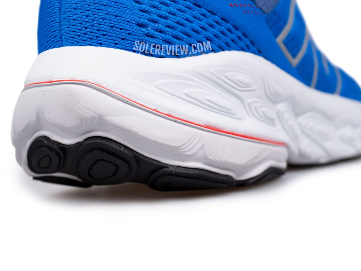 The crash pad of the New Balance 860V14.